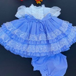 Stunning Spanish brand dress with bloomers. 2 T.